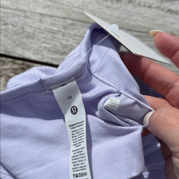 Lululemon Ebb to Street Tank Top, B/C Cup lavender Frost purple size 10 NWT - Picture 5 of 6